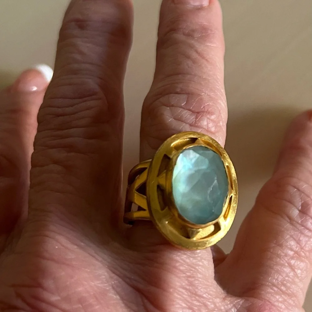 Julie Vos Gold Ring with Iridescent Blue Stone - Picture 2 of 6